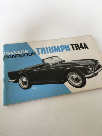 Triumph TR4A 